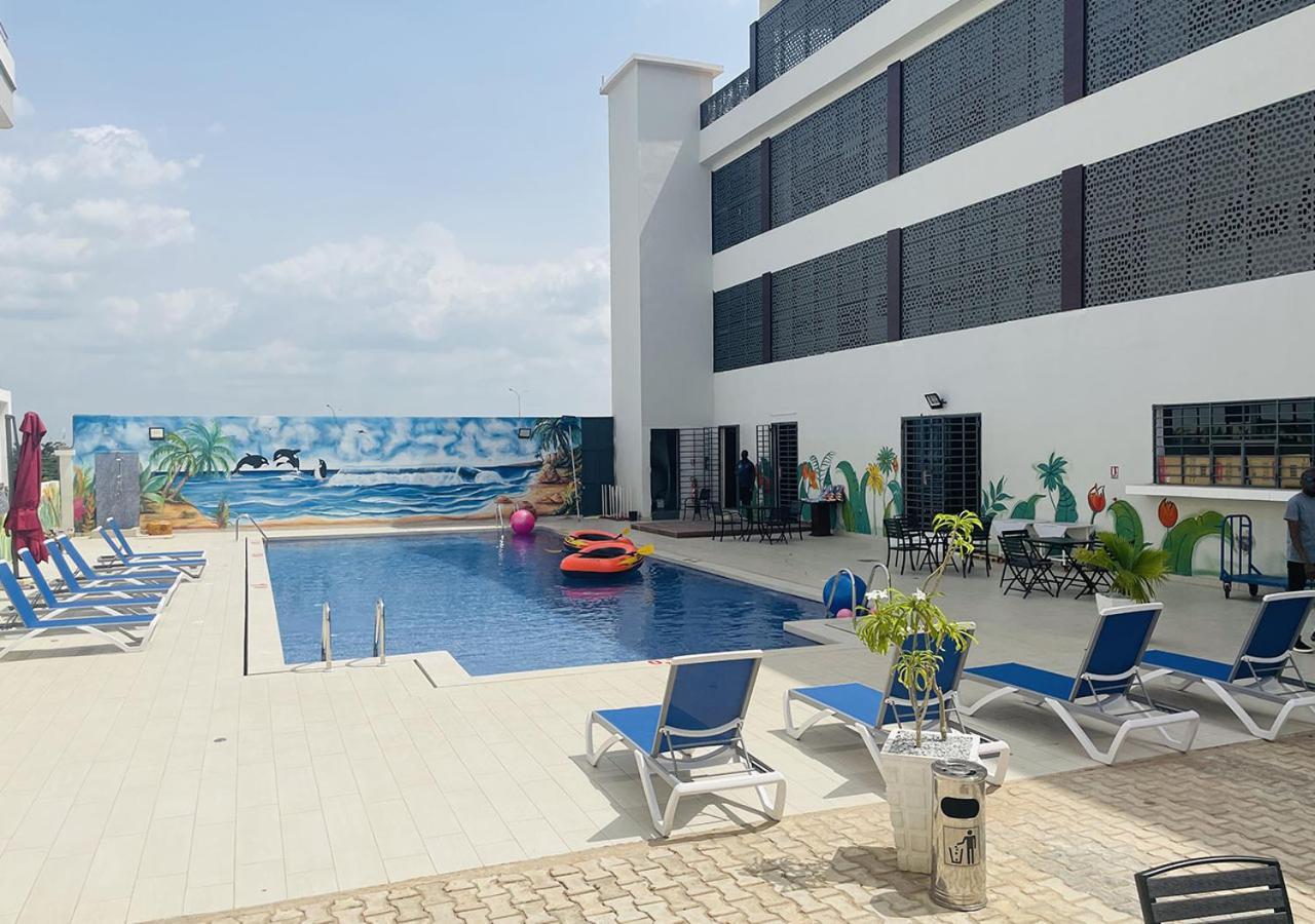 Onyx Hotel Yamoussoukro Exterior foto
